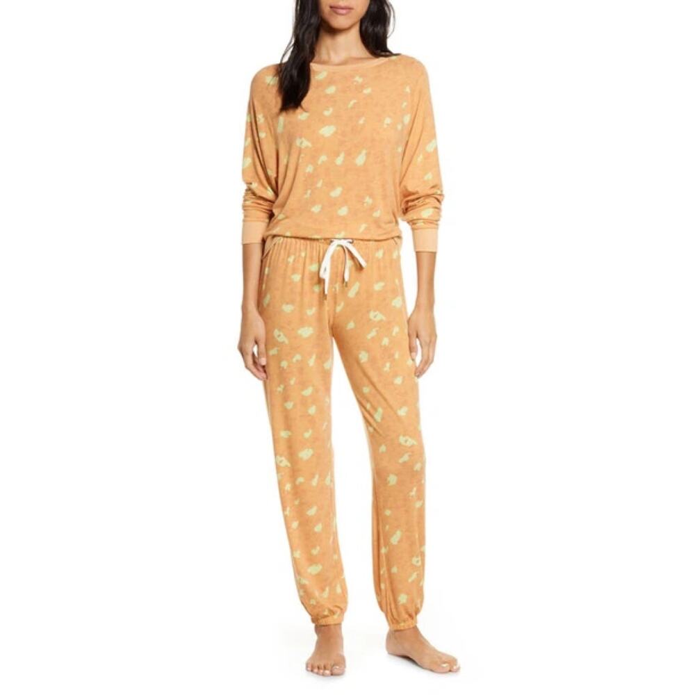 New Honeydew Intimates Star Seeker Lounge Set in Phoenix Leopard Size M